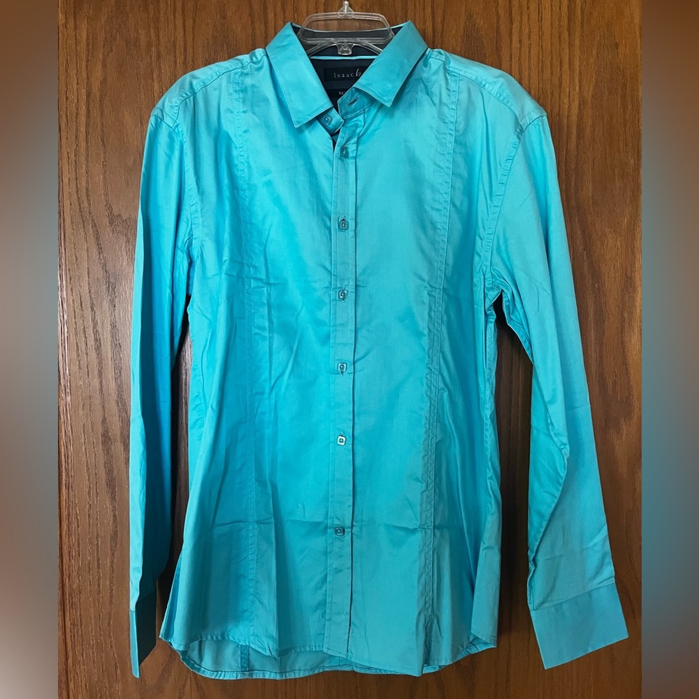 Isaac b Button Up - L